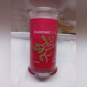 Diamond Candles " A Ring In Every Candle" 21oz- MISTLETOE